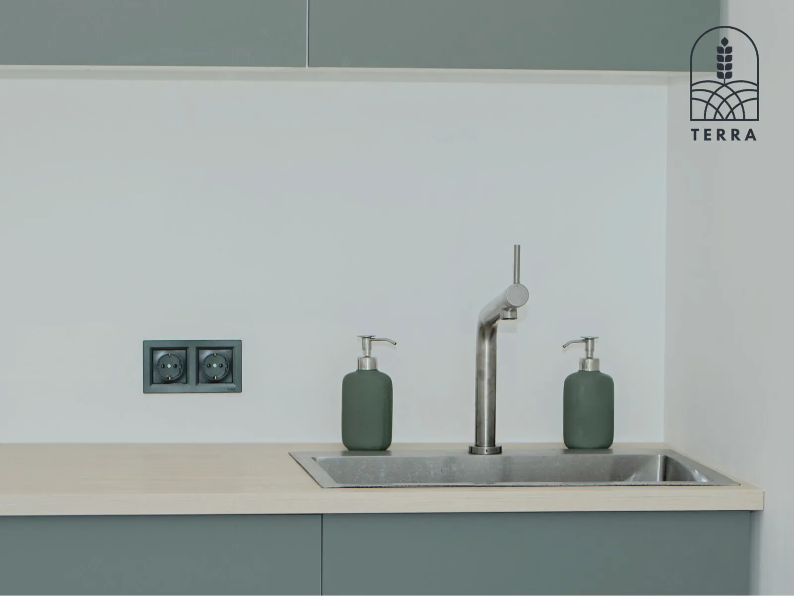 Oak and green — Terra House, Ventspils